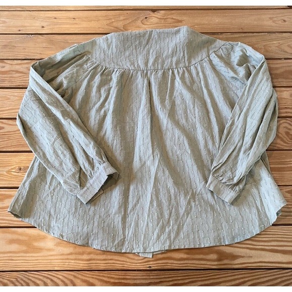 Sundance Button Front Blouse Size Medium Women’s Sage Mock Neck - Picture 2 of 7